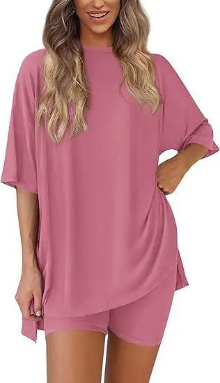 Chic and Comfortable Veloura Two-Piece Lounge Set for Juniors
