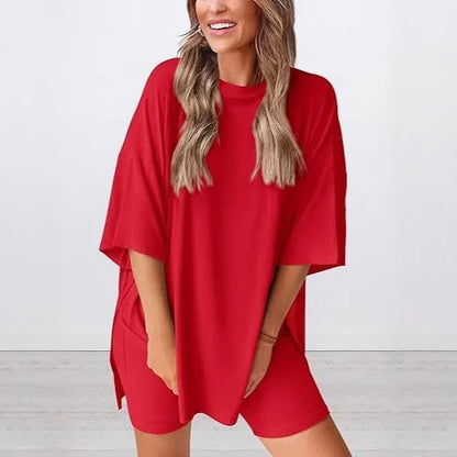 Chic and Comfortable Veloura Two-Piece Lounge Set for Juniors